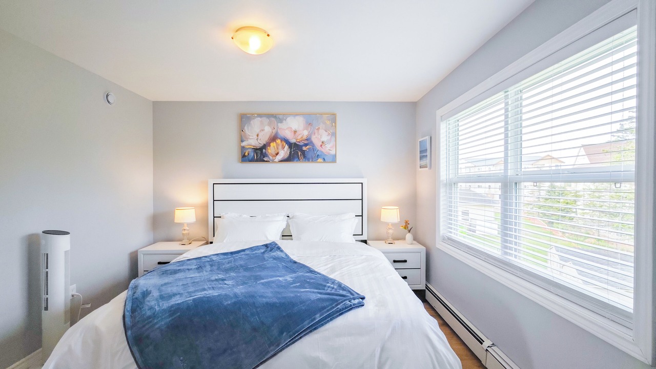 Photo of Bedroom in North River