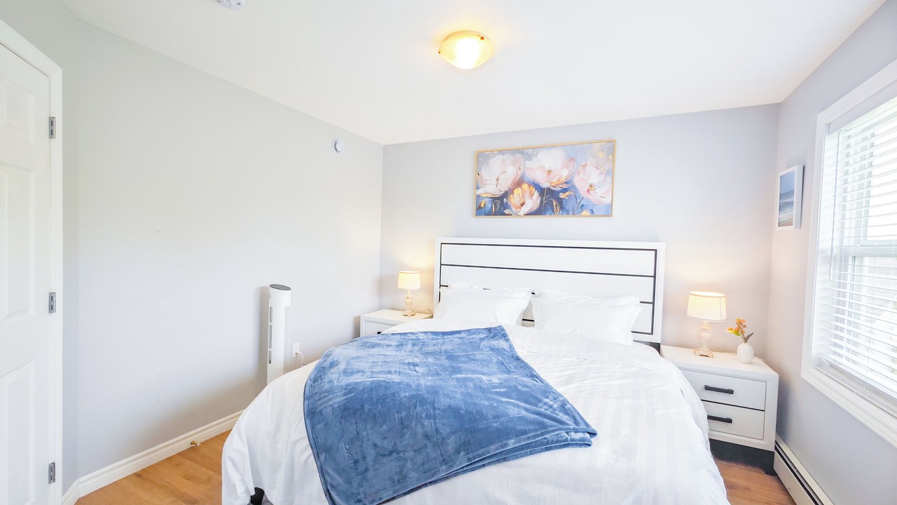 Photo of Bedroom in North River