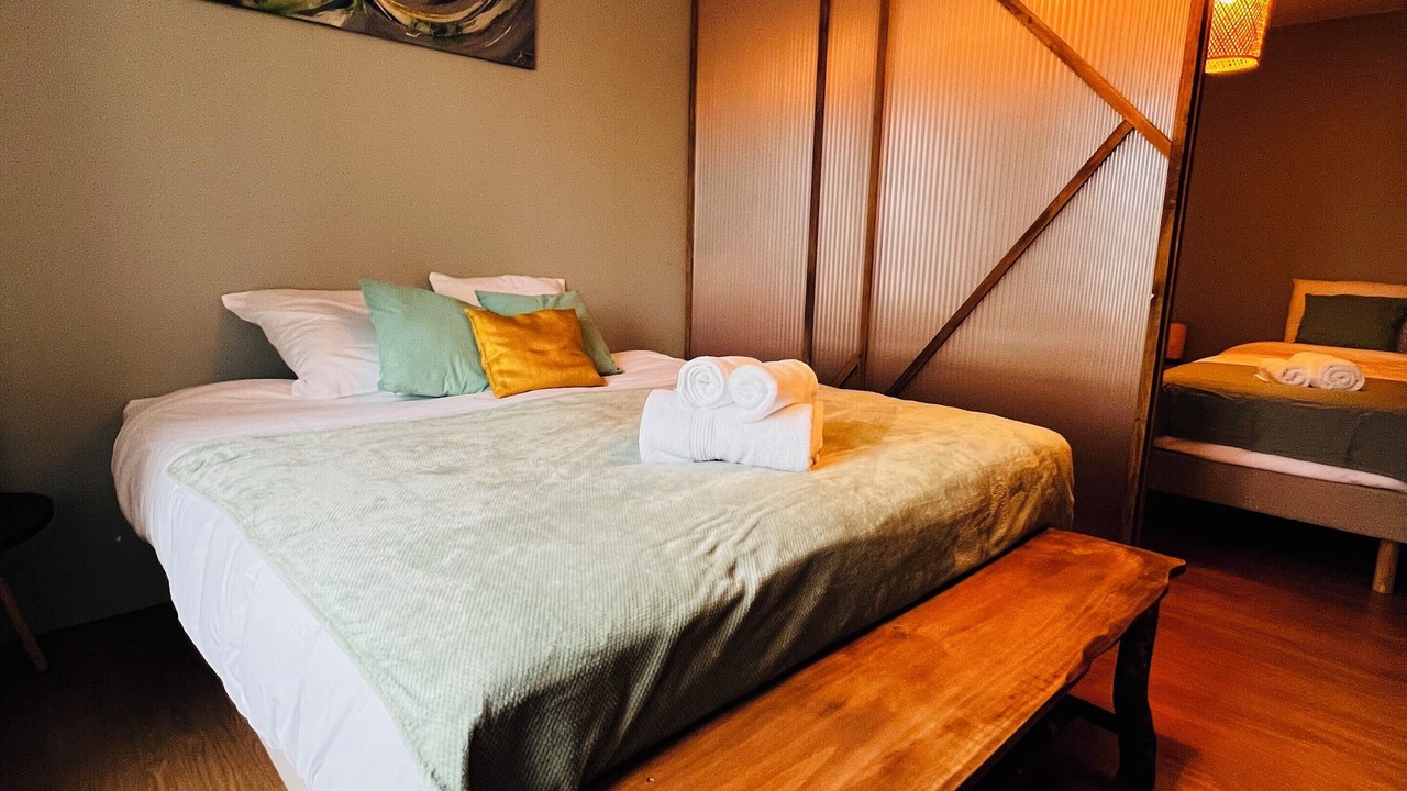 Photo of Bedroom in La Chapelle-Saint-Laurent