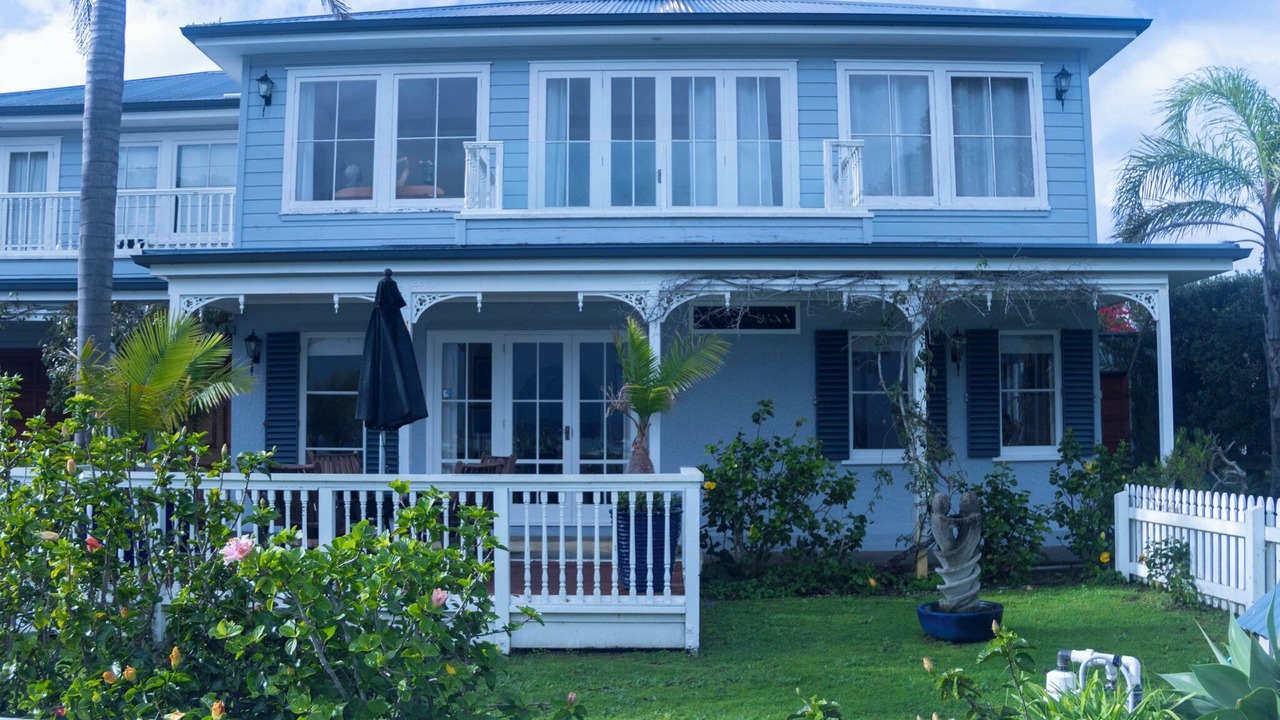 Photo of Outdoor in Russell