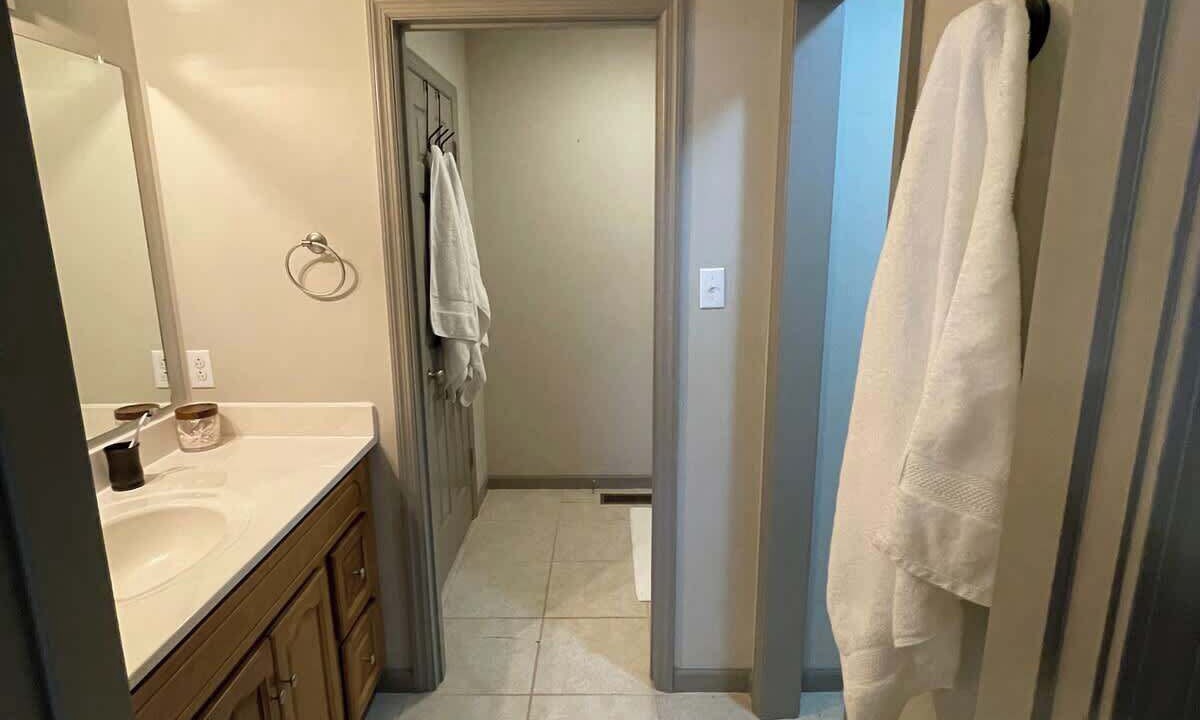 Photo of Bathroom in McEwen