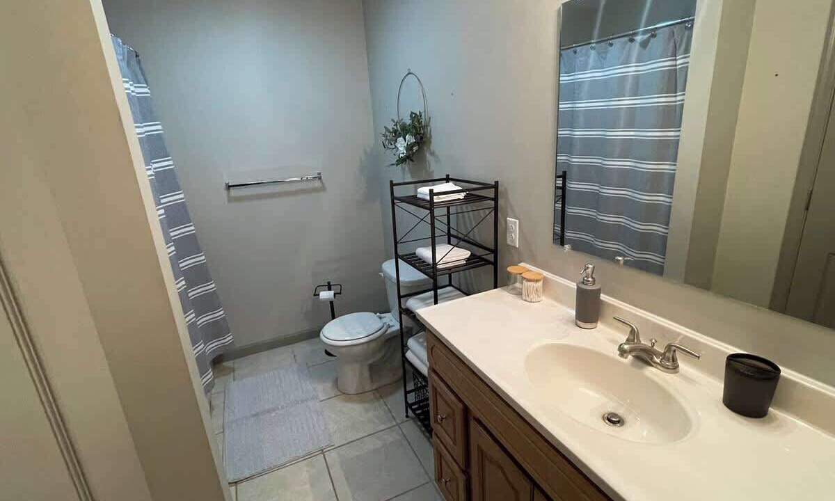 Photo of Bathroom in McEwen