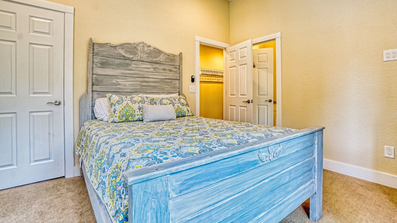 Photo of Bedroom in Black Hawk