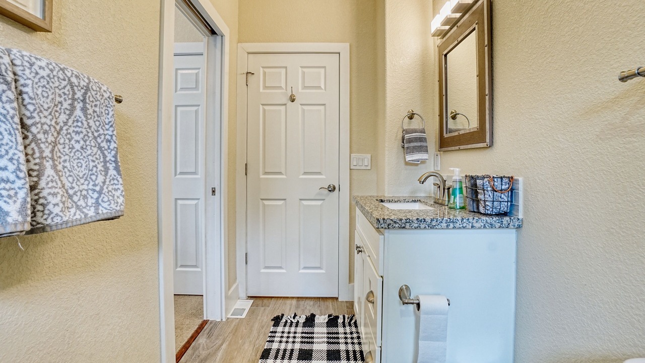 Photo of Bathroom in Black Hawk