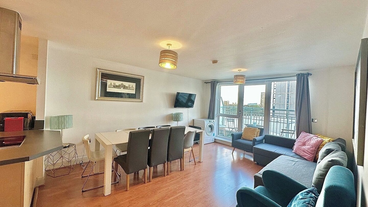 Photo of Livingroom in St. Mary's Park