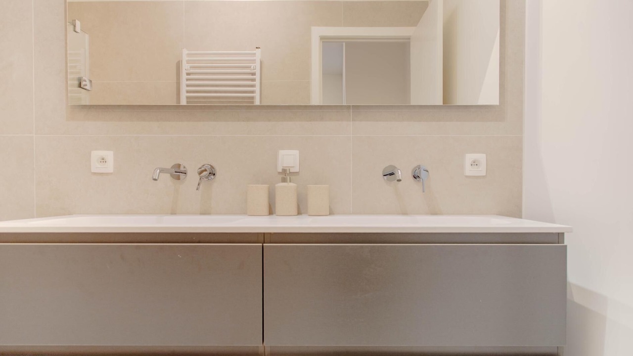 Photo of Bathroom in University District