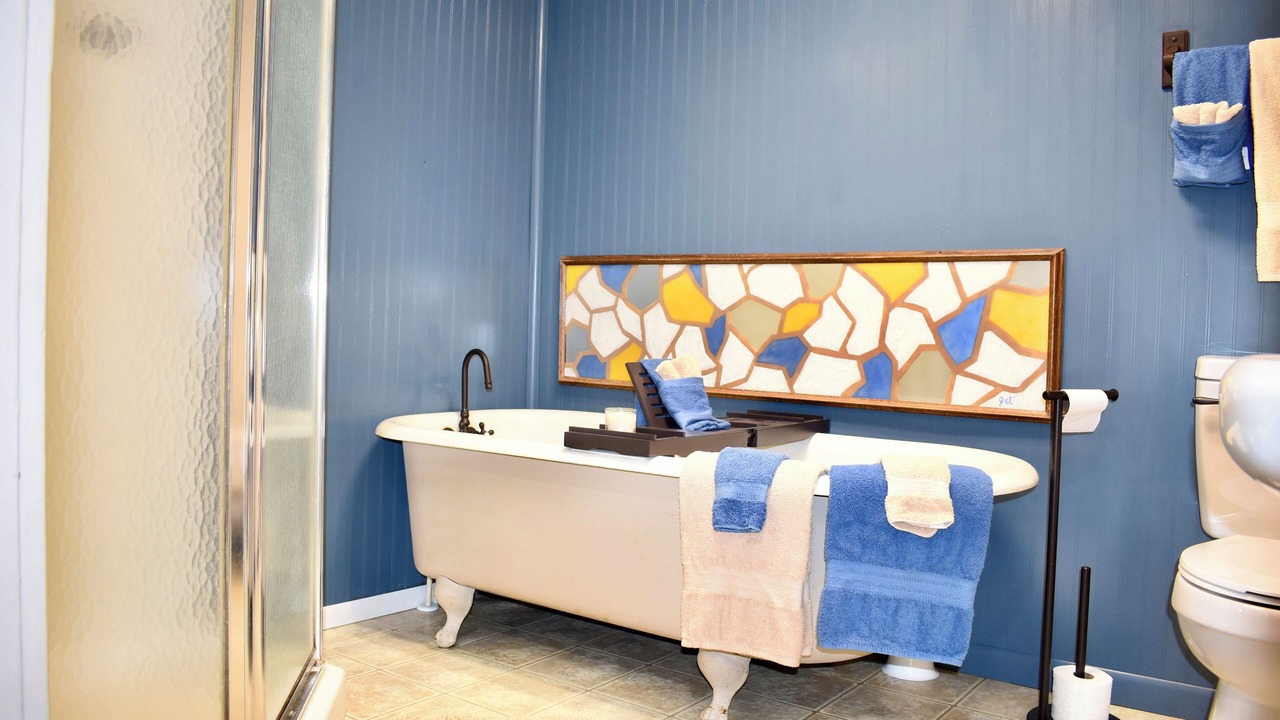 Photo of Bathroom in Kyle