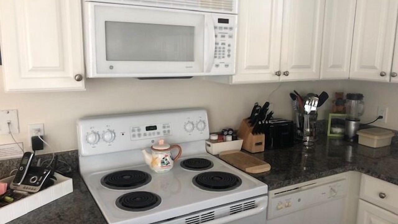 Photo of Kitchen in Summer Village