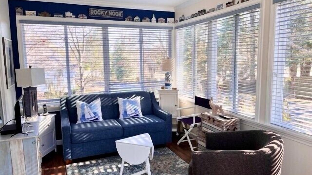 Photo of Livingroom in Summer Village