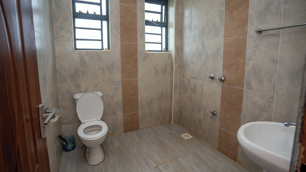 Photo of Bathroom in Mlolongo