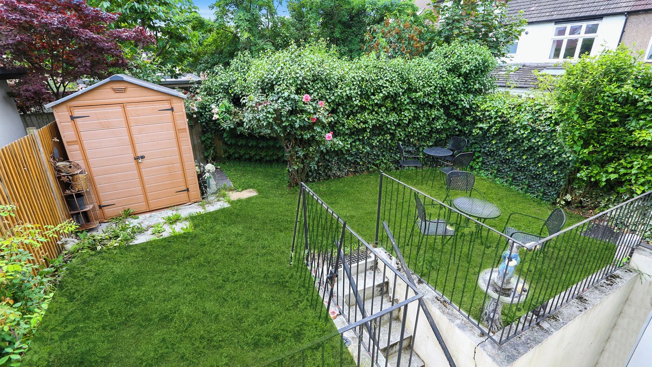 Photo of Outdoor in Hillside