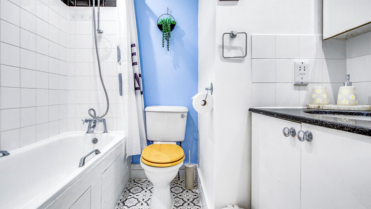 Photo of Bathroom in Hillside