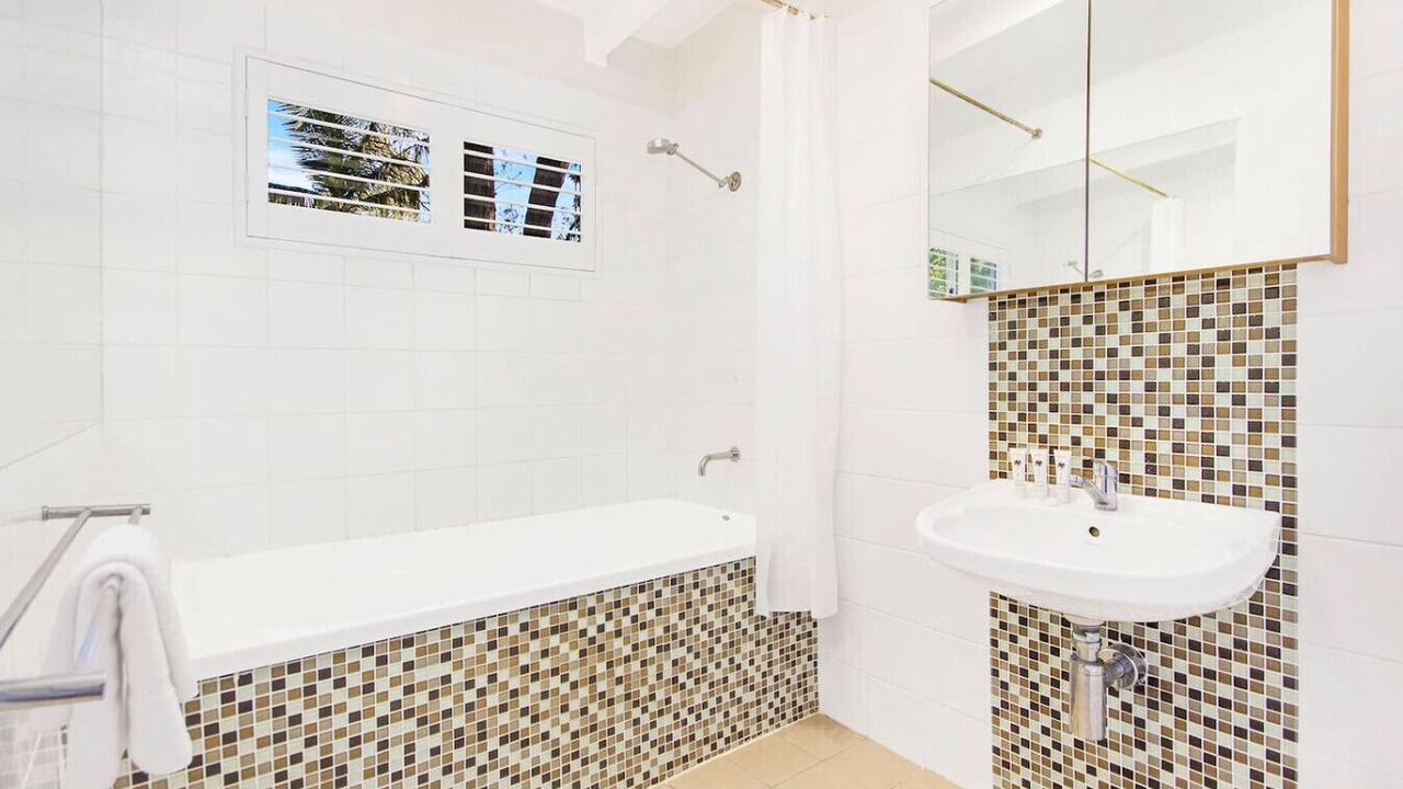 Photo of Bathroom in South Golden Beach