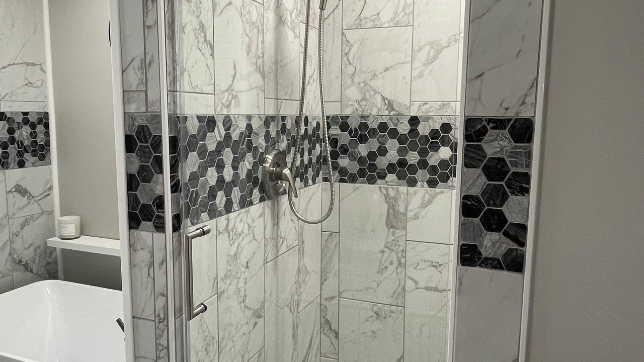 Photo of Bathroom in Edray
