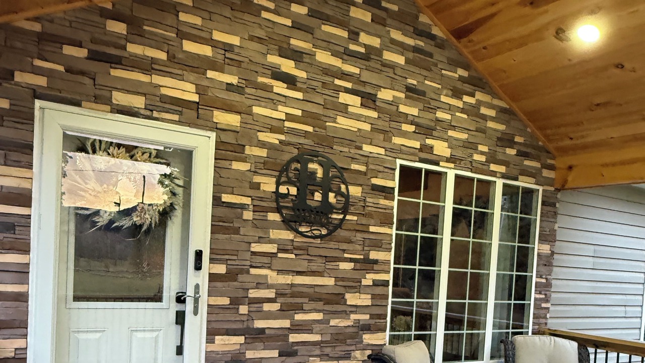 Photo of Patio Balcony in Edray