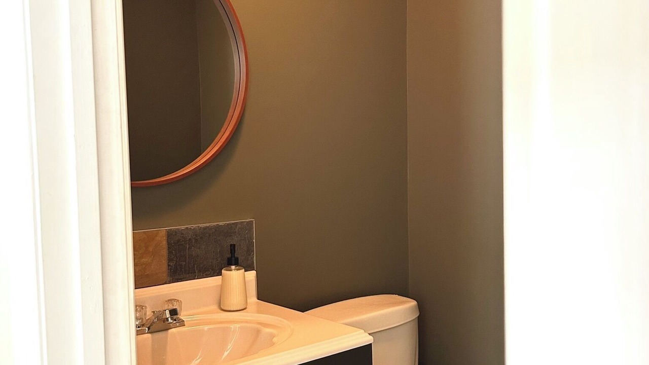 Photo of Bathroom in Sylvan Lake