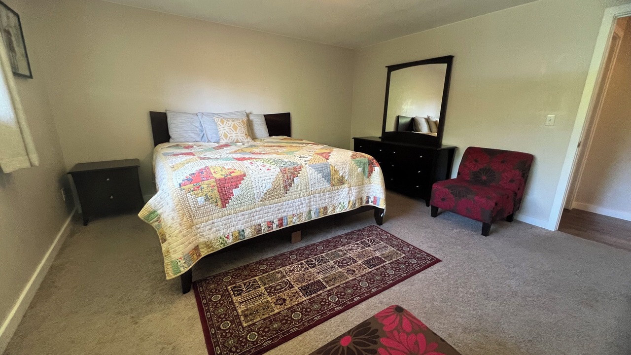 Photo of Bedroom in Everett