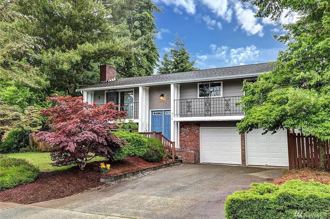 Photo of Outdoor in Everett