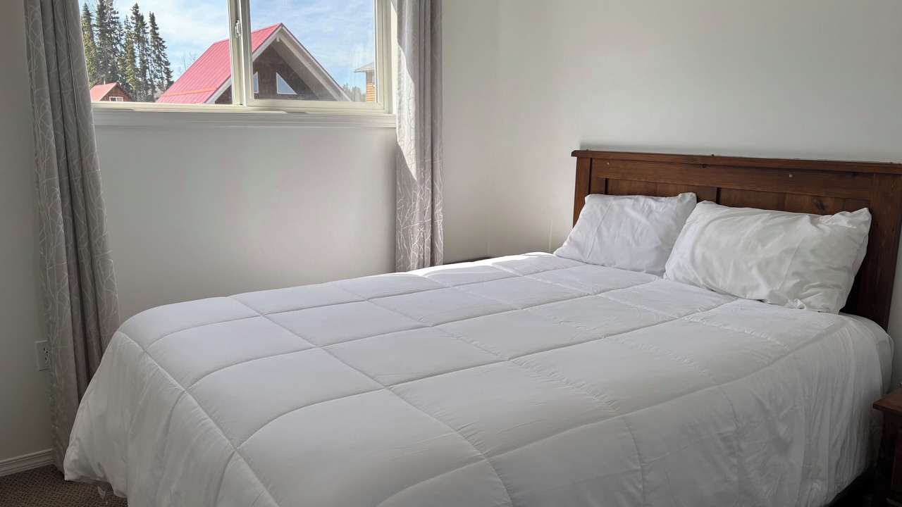 Photo of Bedroom in Candle Lake