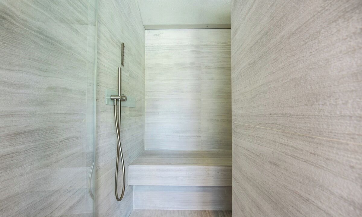 Photo of Bathroom in Vandoeuvres