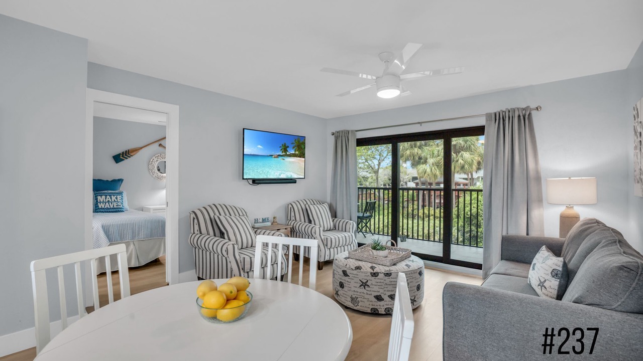 Photo of Livingroom in Park Shore