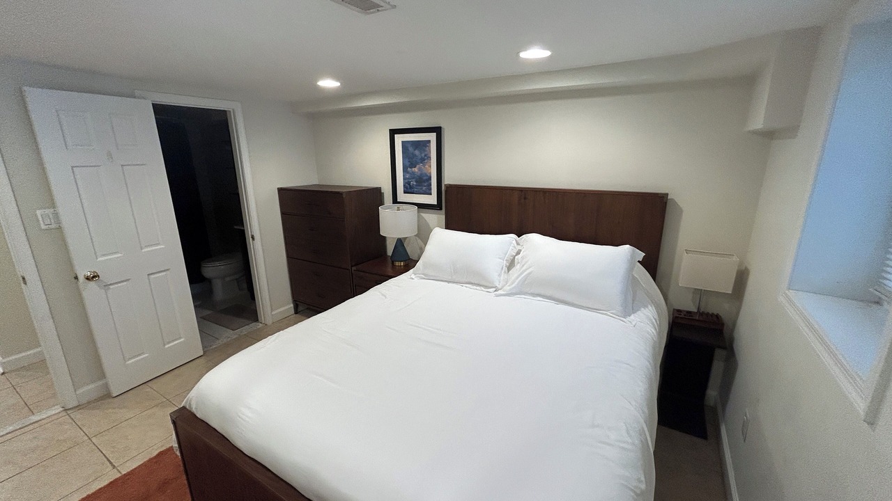 Photo of Bedroom in Columbia Heights