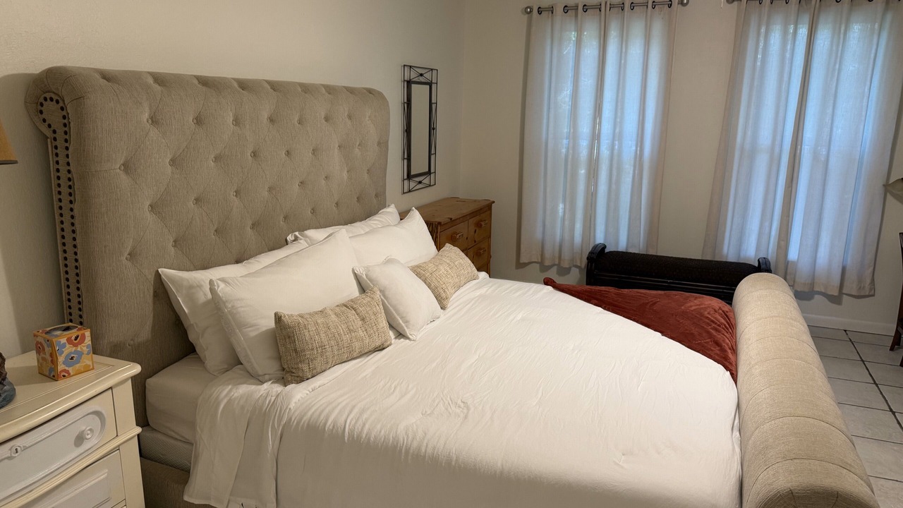 Photo of Bedroom in Alexander City