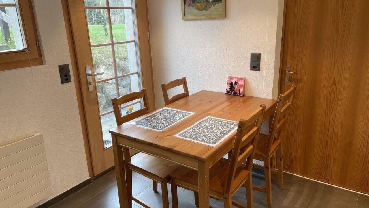 Photo of Bedroom in Zweisimmen Nr Gstaad