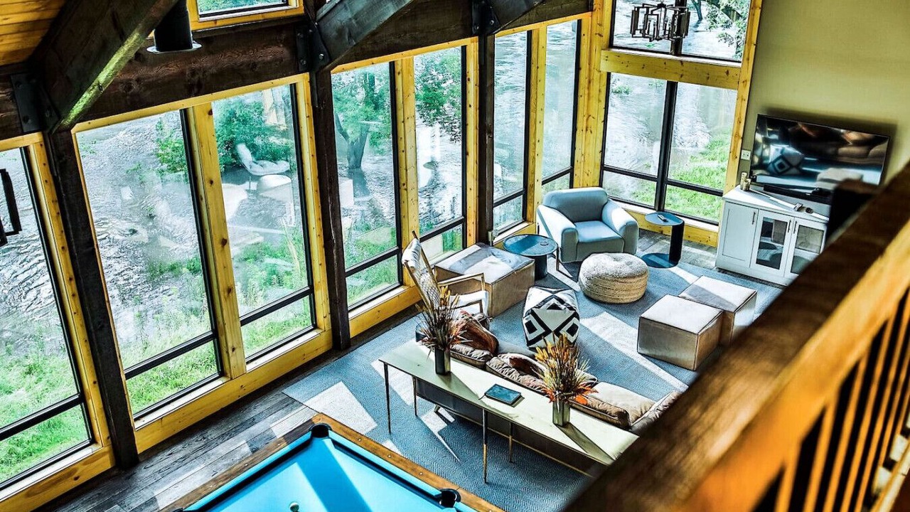 Photo of Livingroom in Maple Hill