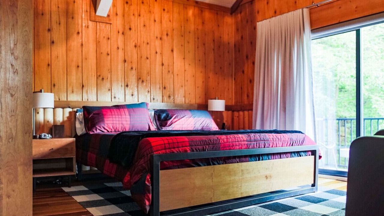 Photo of Bedroom in Maple Hill