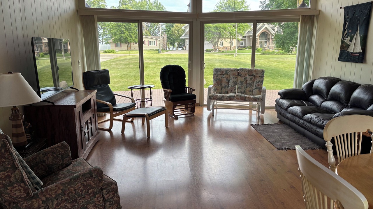 Photo of Livingroom in Ottertail