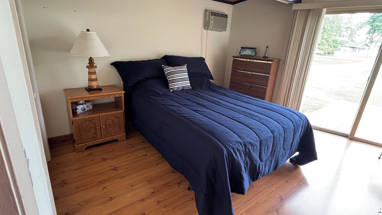 Photo of Bedroom in Ottertail