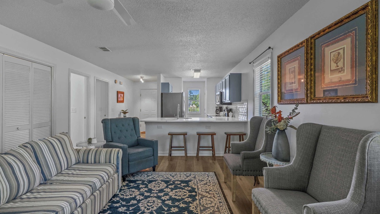 Photo of Livingroom in Surfside Beach