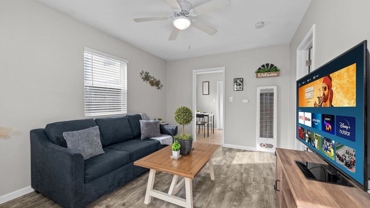 Photo of Livingroom in North Park
