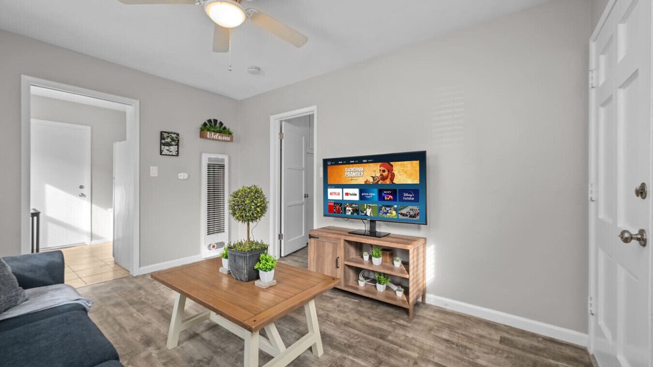 Photo of Livingroom in North Park