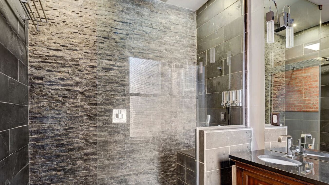 Photo of Bathroom in H Street Corridor