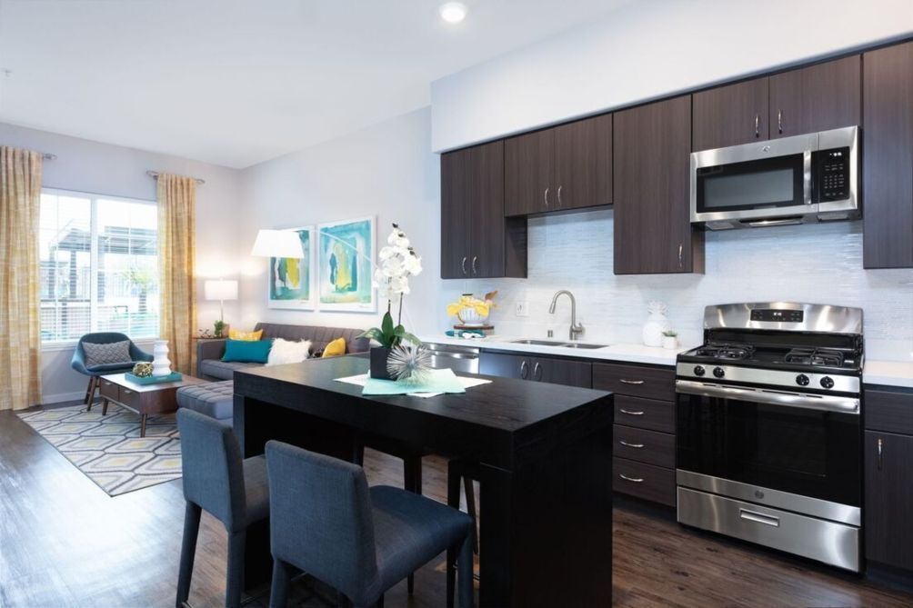 Photo of Livingroom in Downtown