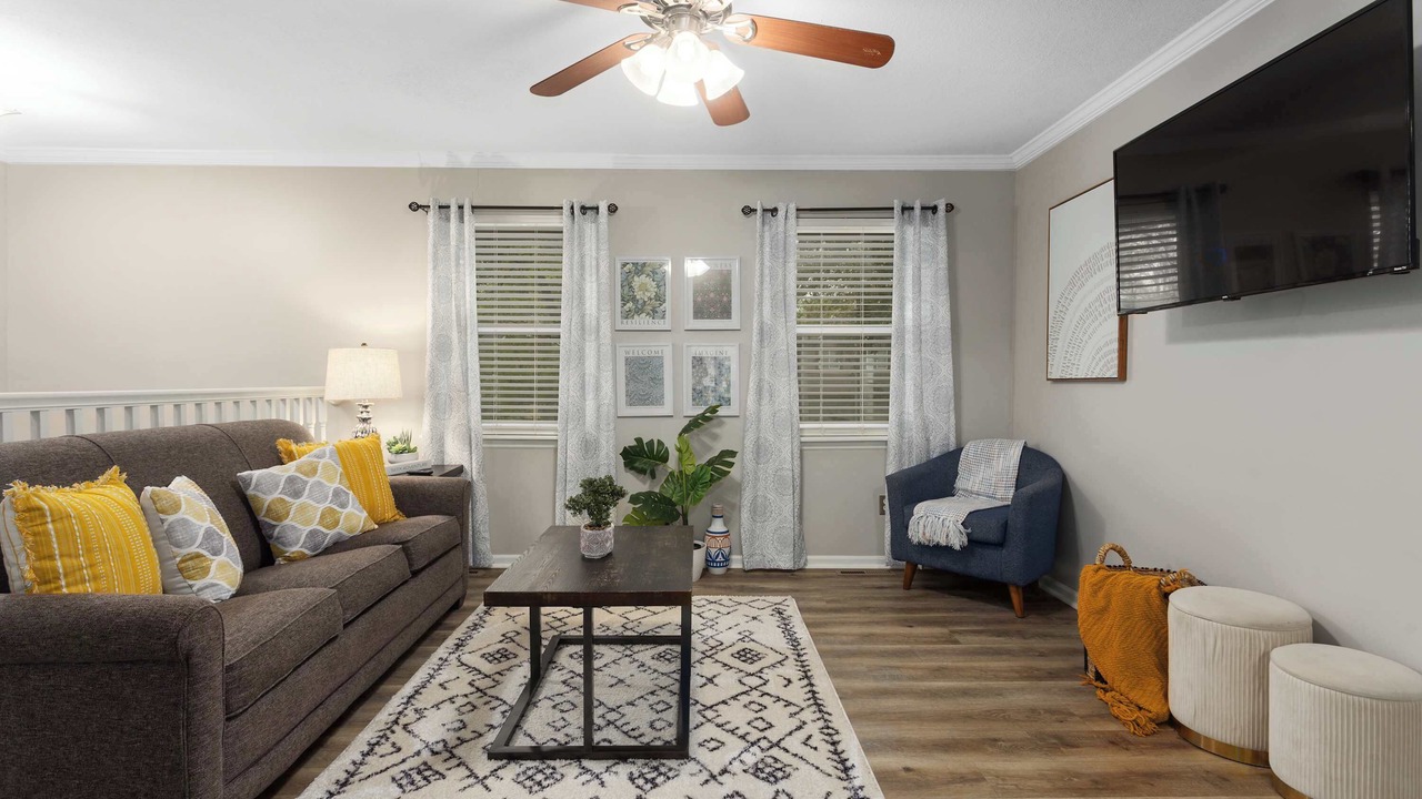 Photo of Livingroom in Olathe