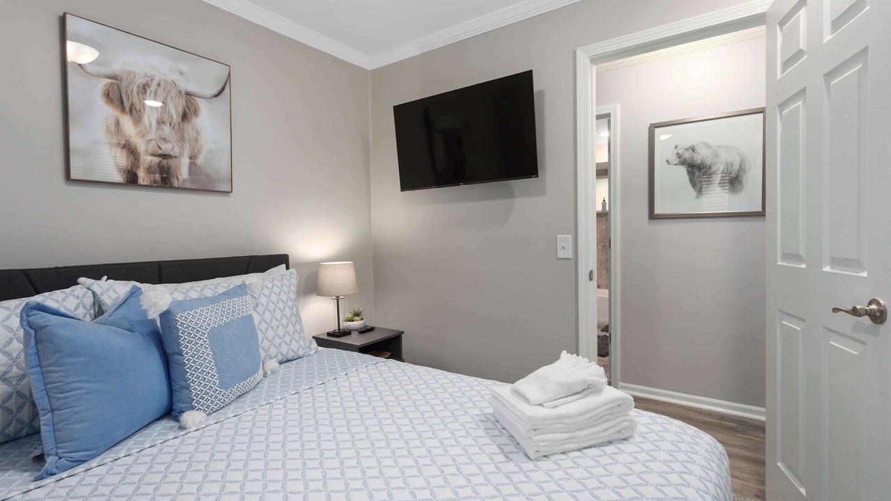 Photo of Bedroom in Olathe