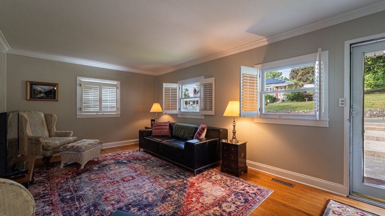 Photo of Livingroom in Fayetteville