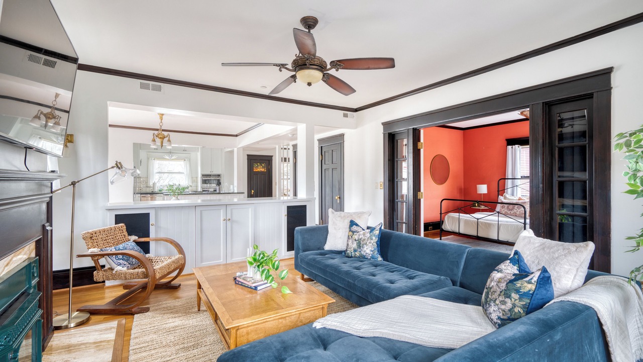Photo of Livingroom in Alphabet Historic District