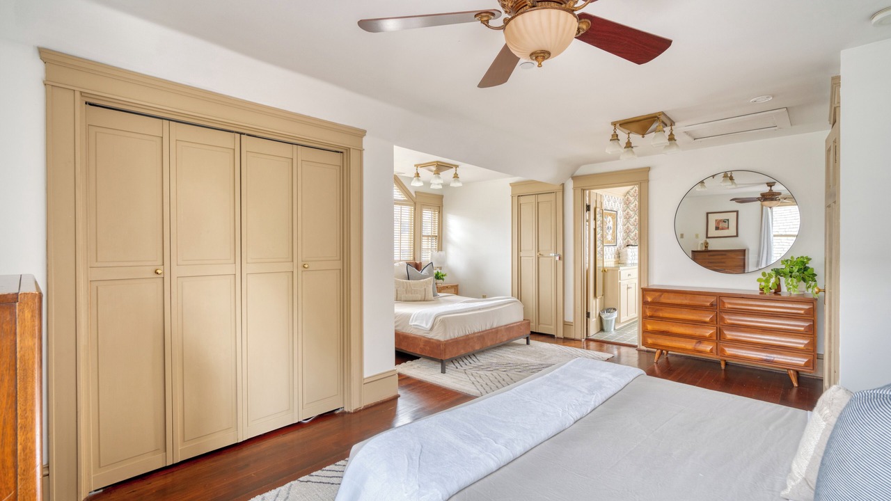 Photo of Bedroom in Alphabet Historic District