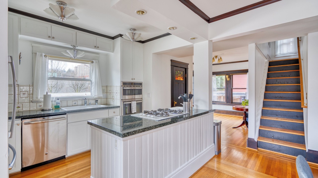 Photo of Kitchen in Alphabet Historic District