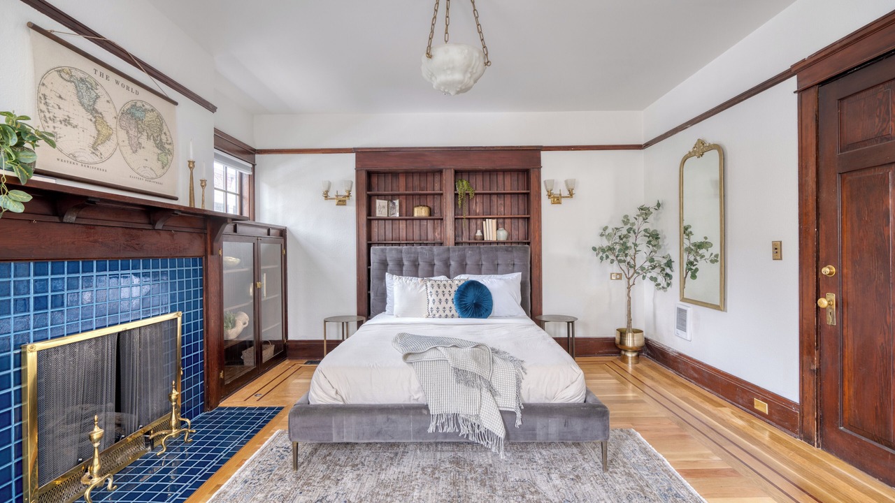 Photo of Bedroom in Alphabet Historic District