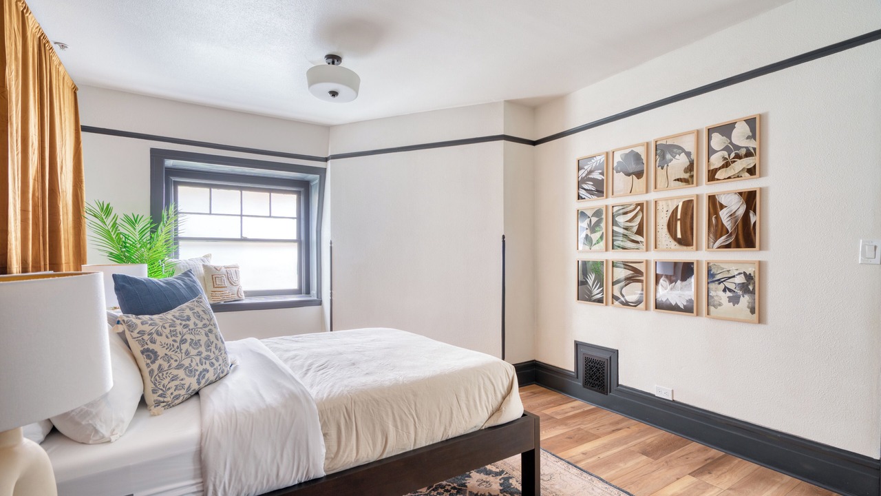 Photo of Bedroom in Nob Hill