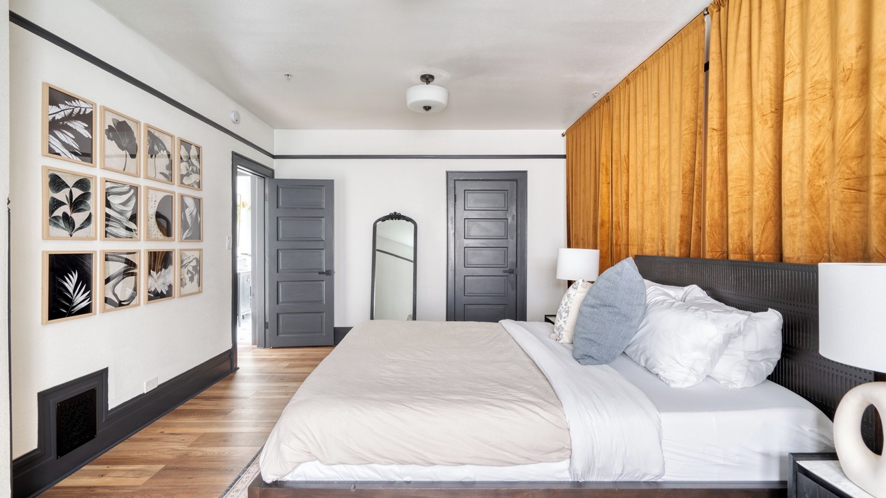 Photo of Bedroom in Nob Hill