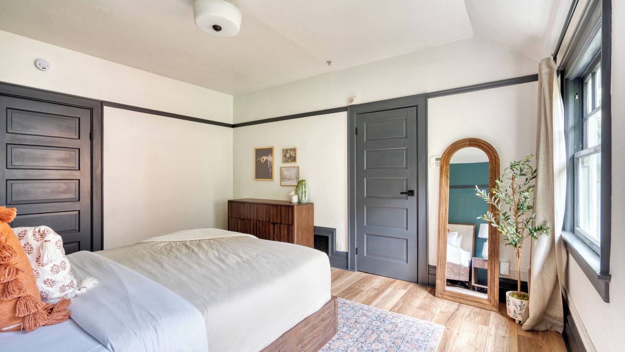 Photo of Bedroom in Nob Hill