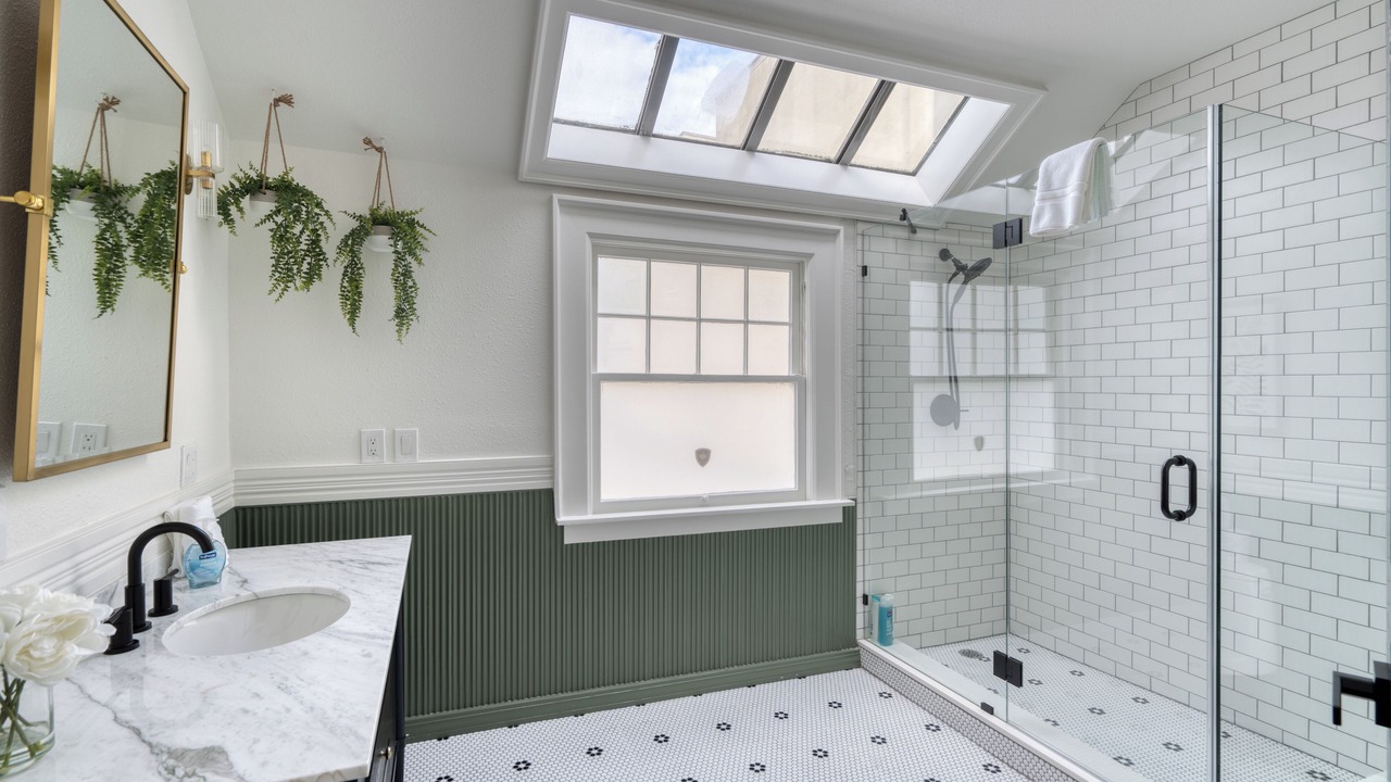 Photo of Bathroom in Nob Hill
