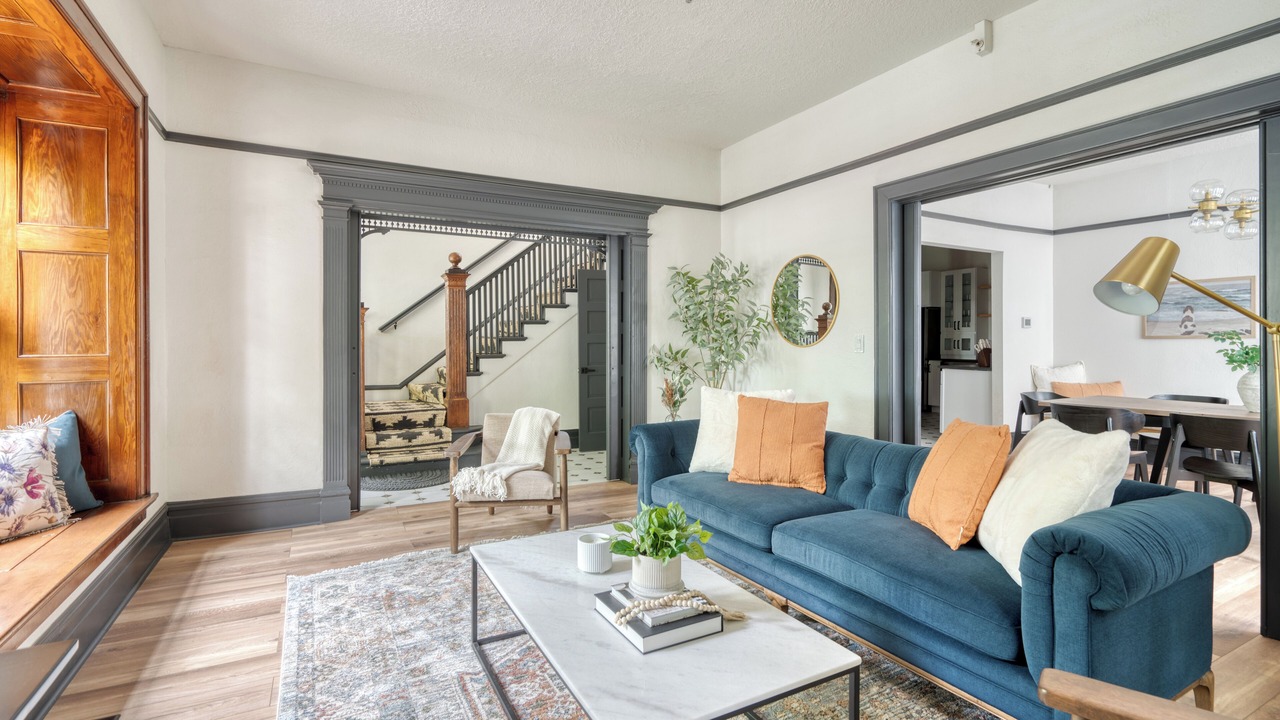Photo of Livingroom in Nob Hill