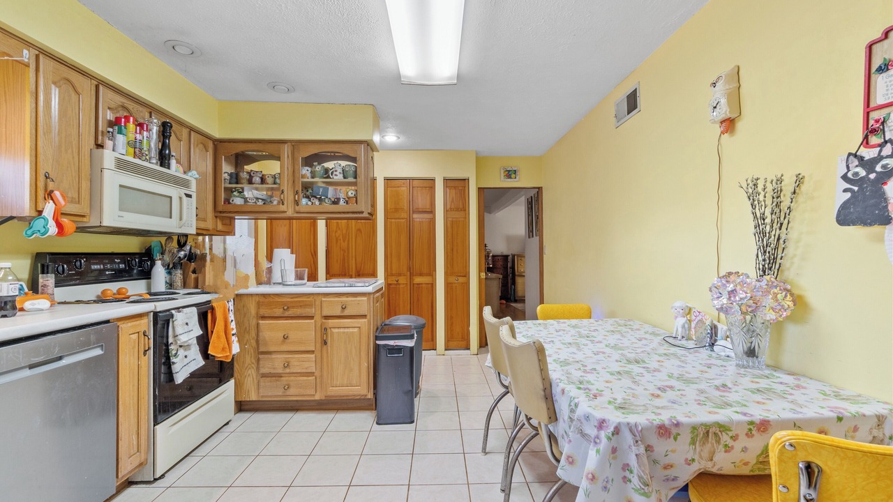Photo of Kitchen in Plum